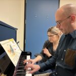 Piano et sclérose en plaques : quand les mains retrouvent leur rythme